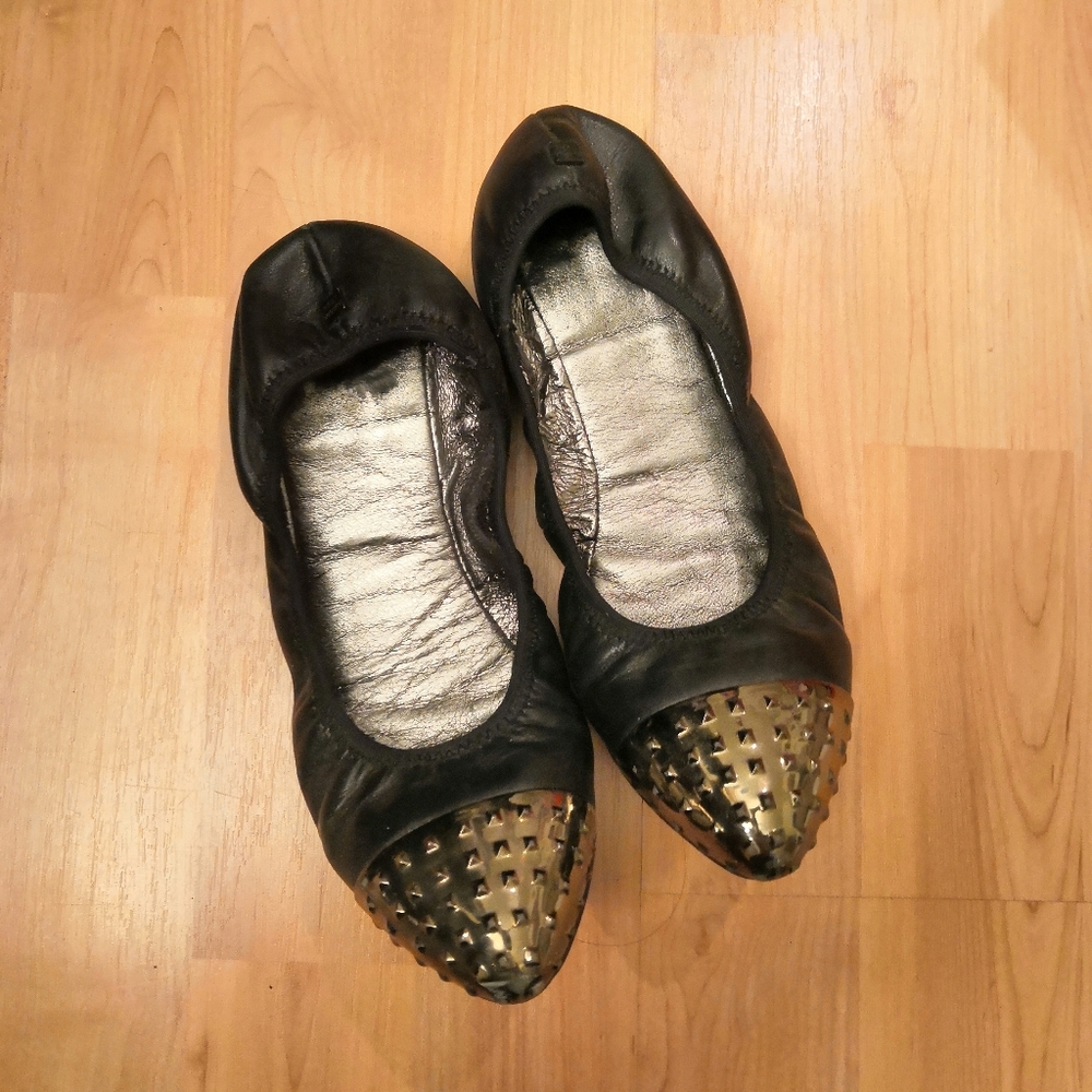 Rudsak metal stud flats